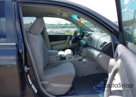 2012 Toyota Highlander Se из США, поврежденный, VIN 5TDBK3EH7CS161594